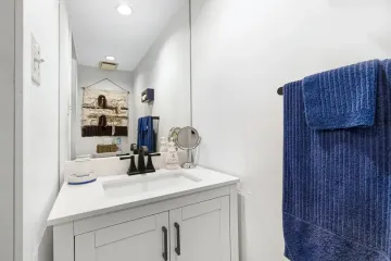 2530-Rue-du-Bourgogne-Saint-Lazare-QC_24