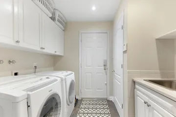 2619-Rue-Equerry-Saint-Lazare_16
