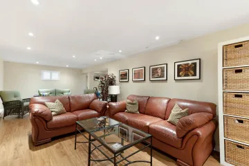 2619-Rue-Equerry-Saint-Lazare_36
