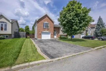 2888-Rue-Jean-Jacques-Bertrand-Vaudreuil-Dorion-QC_01