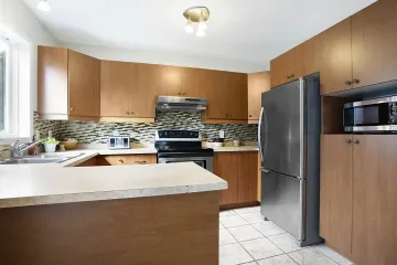2888-Rue-Jean-Jacques-Bertrand-Vaudreuil-Dorion-QC_11
