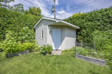 2888-Rue-Jean-Jacques-Bertrand-Vaudreuil-Dorion-QC_32