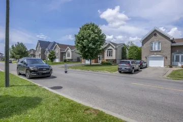 2888-Rue-Jean-Jacques-Bertrand-Vaudreuil-Dorion-QC_39