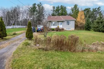 40-Rue-Colette-Sud-Rigaud-QC_01