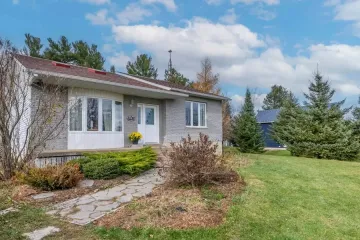 40-Rue-Colette-Sud-Rigaud-QC_02