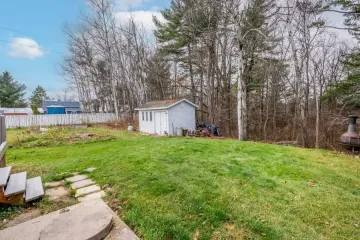 40-Rue-Colette-Sud-Rigaud-QC_21