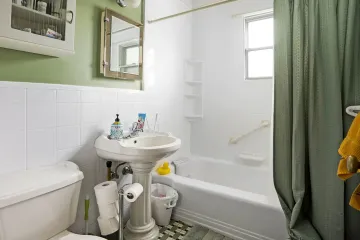 4460-Rue-Rolland-Pierrefonds-QC_16