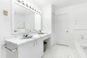 64-Av-Saddlewood-Pointe-Claire-QC_18