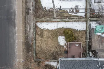 64-Av-Saddlewood-Pointe-Claire-QC_29