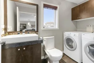 737-Rue-de-la-Colline-Pincourt-QC_11