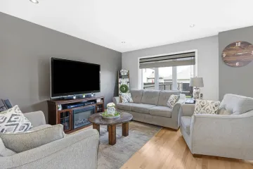 75-Rue-Leon-Giroux-Coteau-du-Lac-QC_08