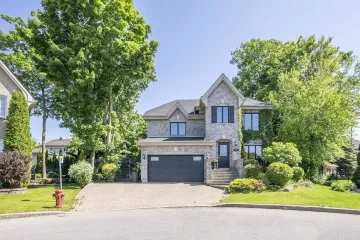85-Du-Rocher-Pincourt-QC_06